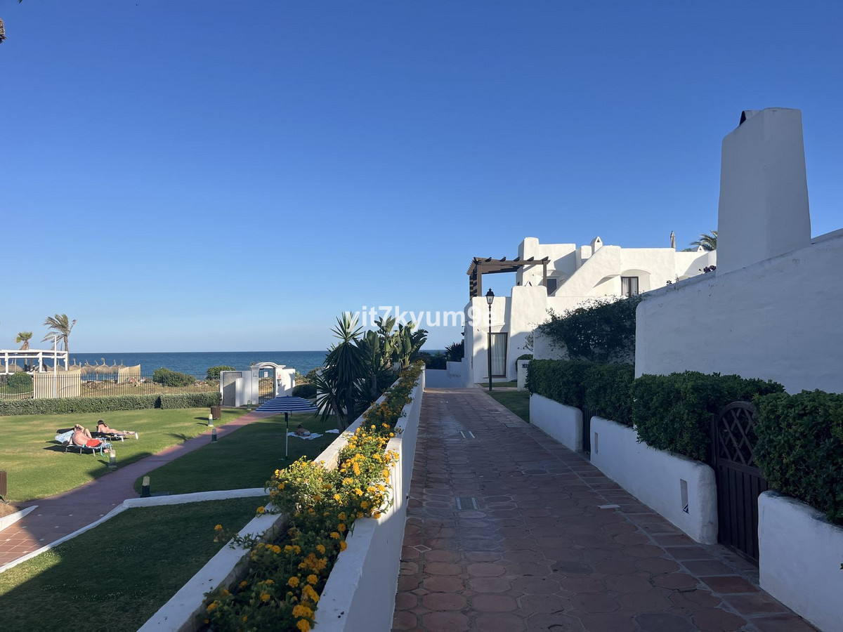 Huis te koop in Estepona | 2 slaapkamers H5422081