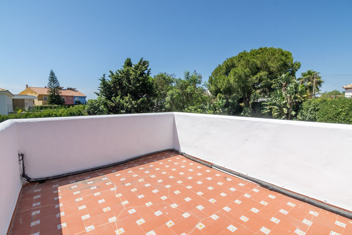 Huis te koop in Estepona | 3 slaapkamers H5423248