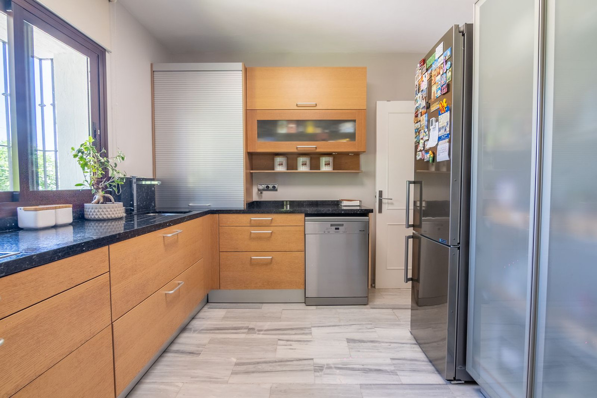 Huis te koop in Estepona | 3 slaapkamers H5423248