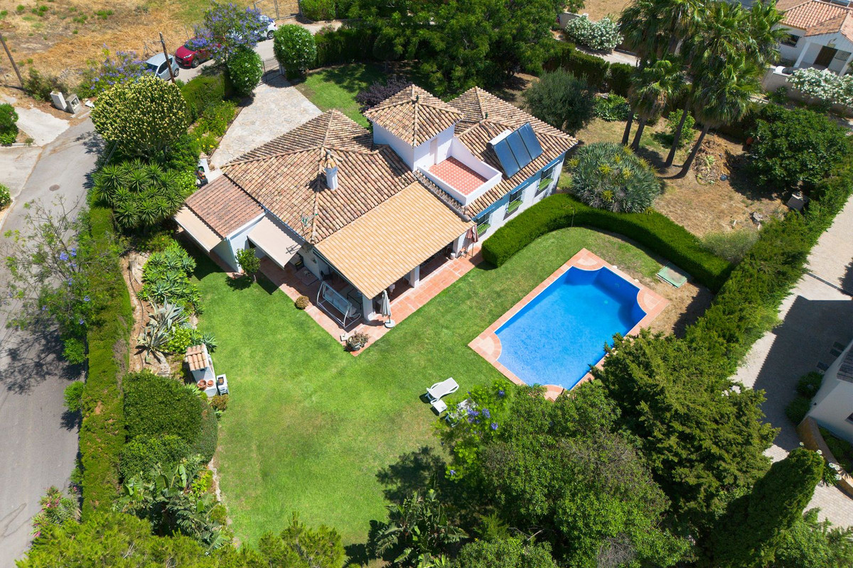 Huis te koop in Estepona | 3 slaapkamers H5423248
