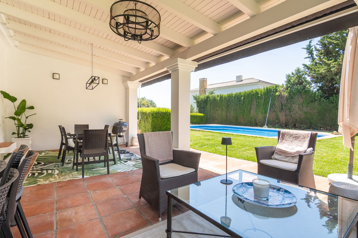 Huis te koop in Estepona | 3 slaapkamers H5423248