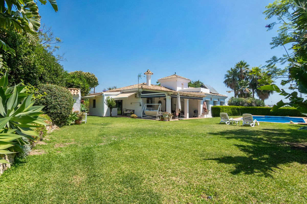 Huis te koop in Estepona | 3 slaapkamers H5423248
