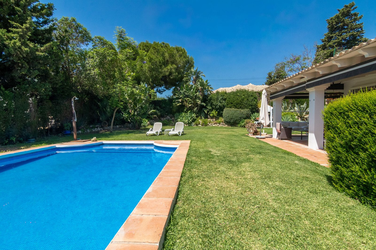 Huis te koop in Estepona | 3 slaapkamers H5423248