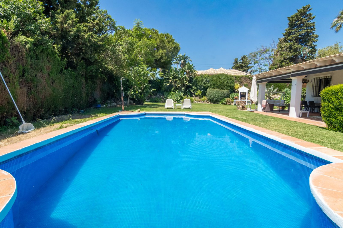 Huis te koop in Estepona | 3 slaapkamers H5423248