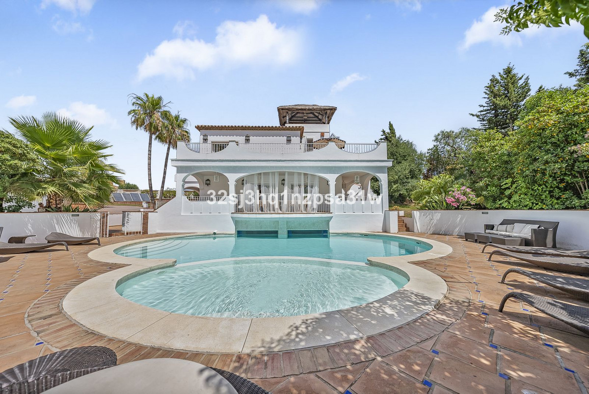 Huis te koop in Estepona | 6 slaapkamers H5423617