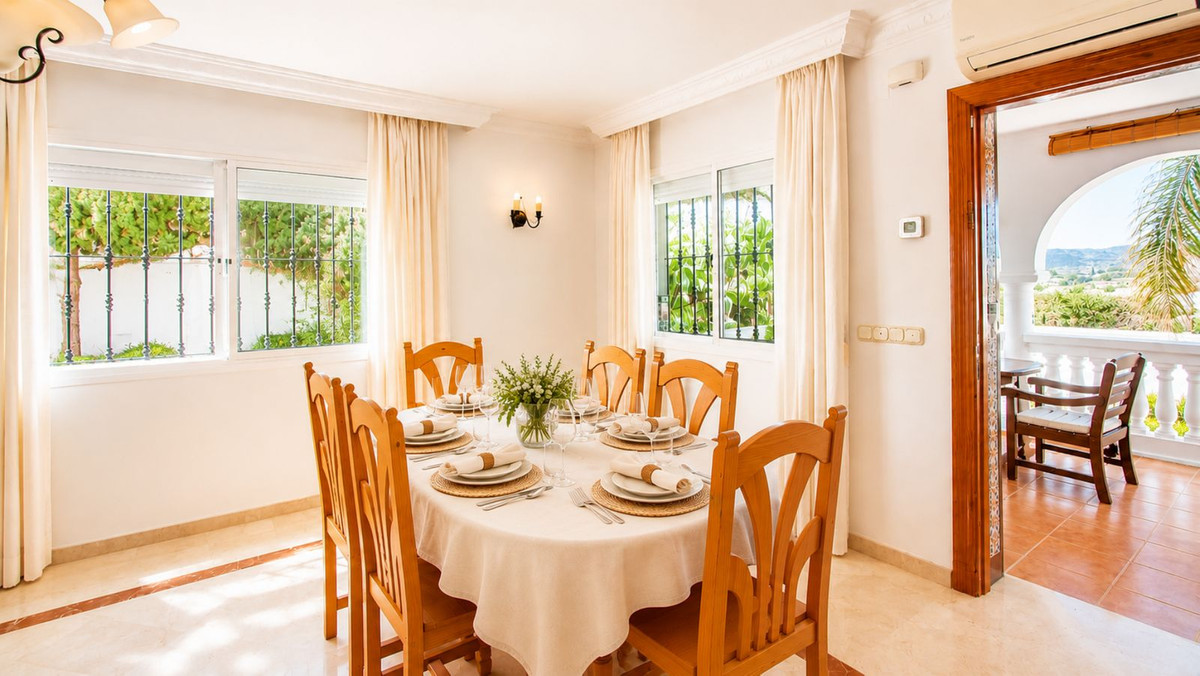 Huis te koop in Estepona | 3 slaapkamers H5423962