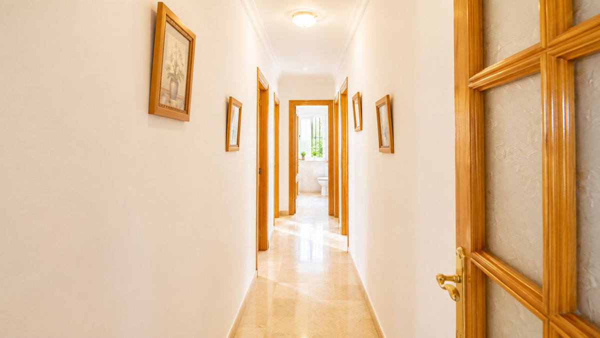 Huis te koop in Estepona | 3 slaapkamers H5423962