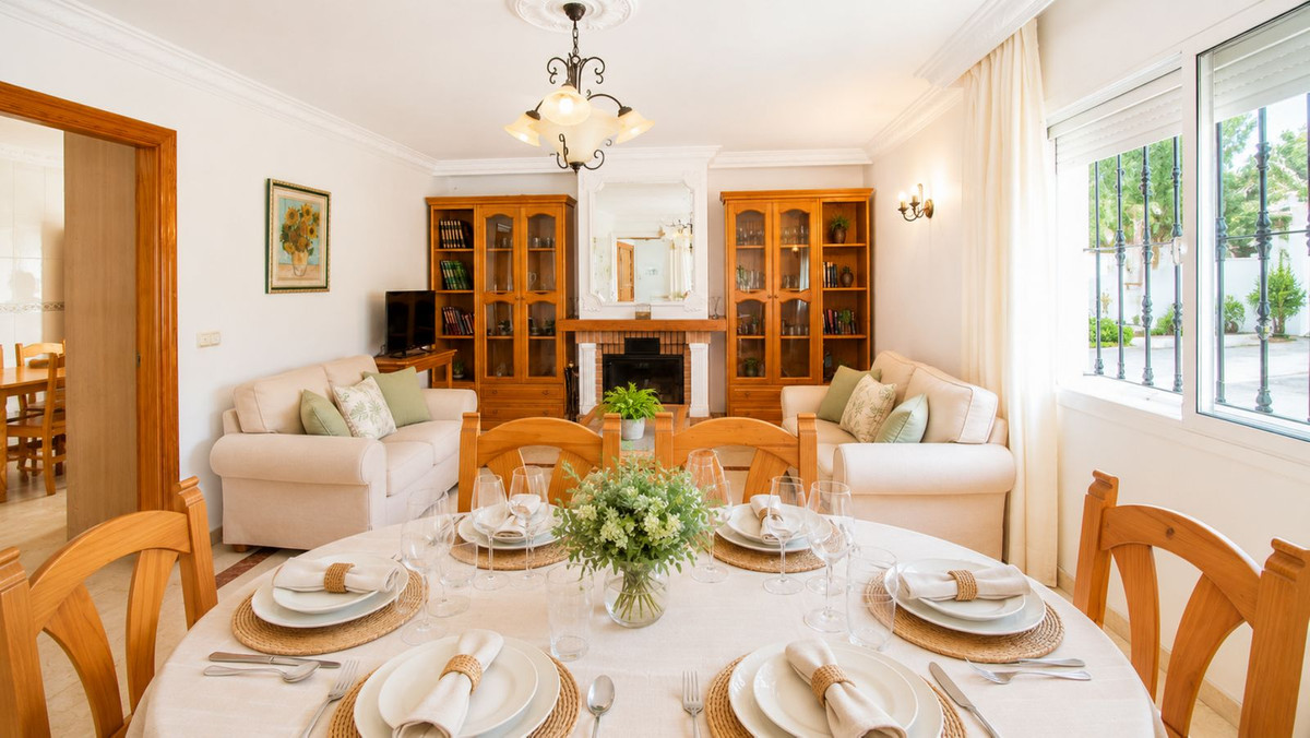 Huis te koop in Estepona | 3 slaapkamers H5423962