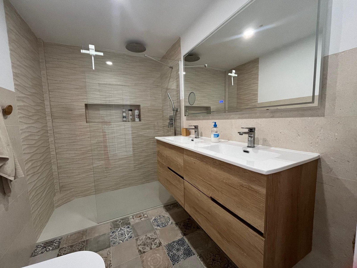 Huis te koop in Estepona | 3 slaapkamers H5424196
