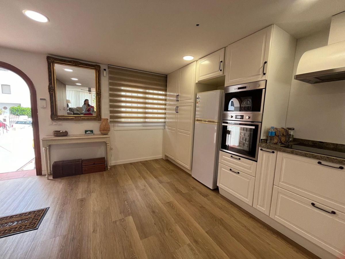 Huis te koop in Estepona | 3 slaapkamers H5424196