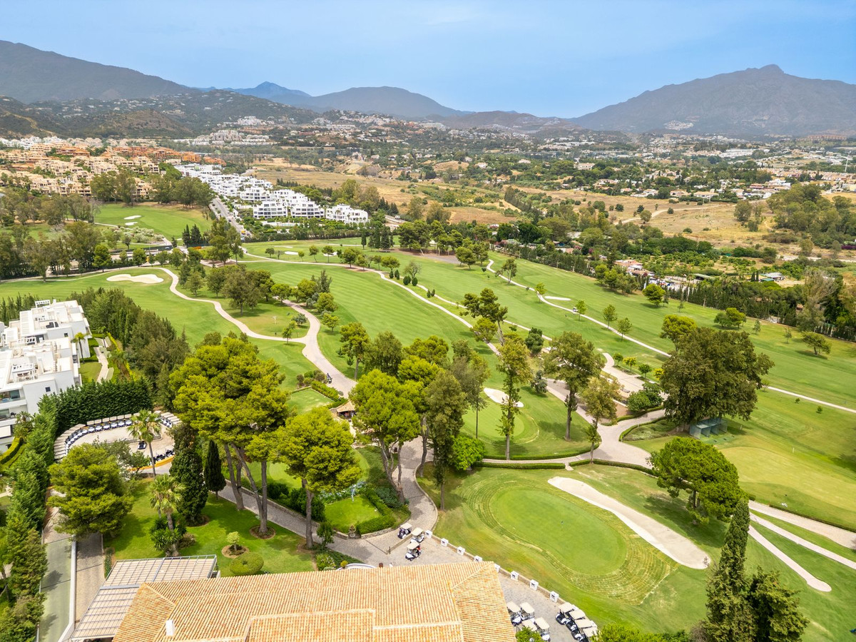 Huis te koop in Estepona | 4 slaapkamers H5427247