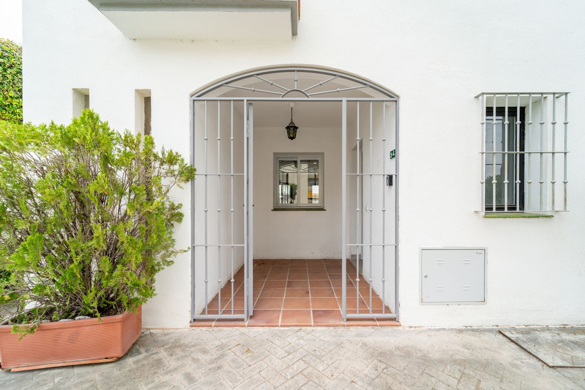Huis te koop in Estepona | 4 slaapkamers H5427247