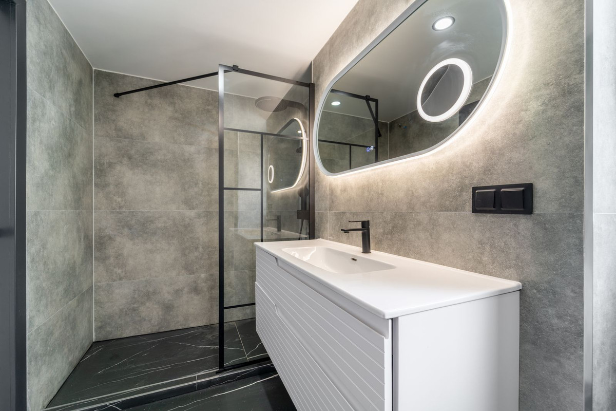 Huis te koop in Estepona | 4 slaapkamers H5427247