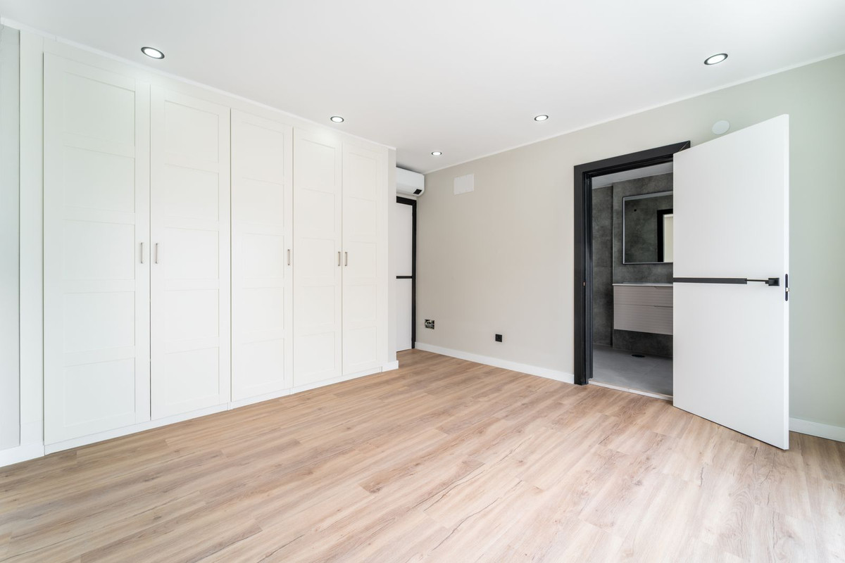 Huis te koop in Estepona | 4 slaapkamers H5427247