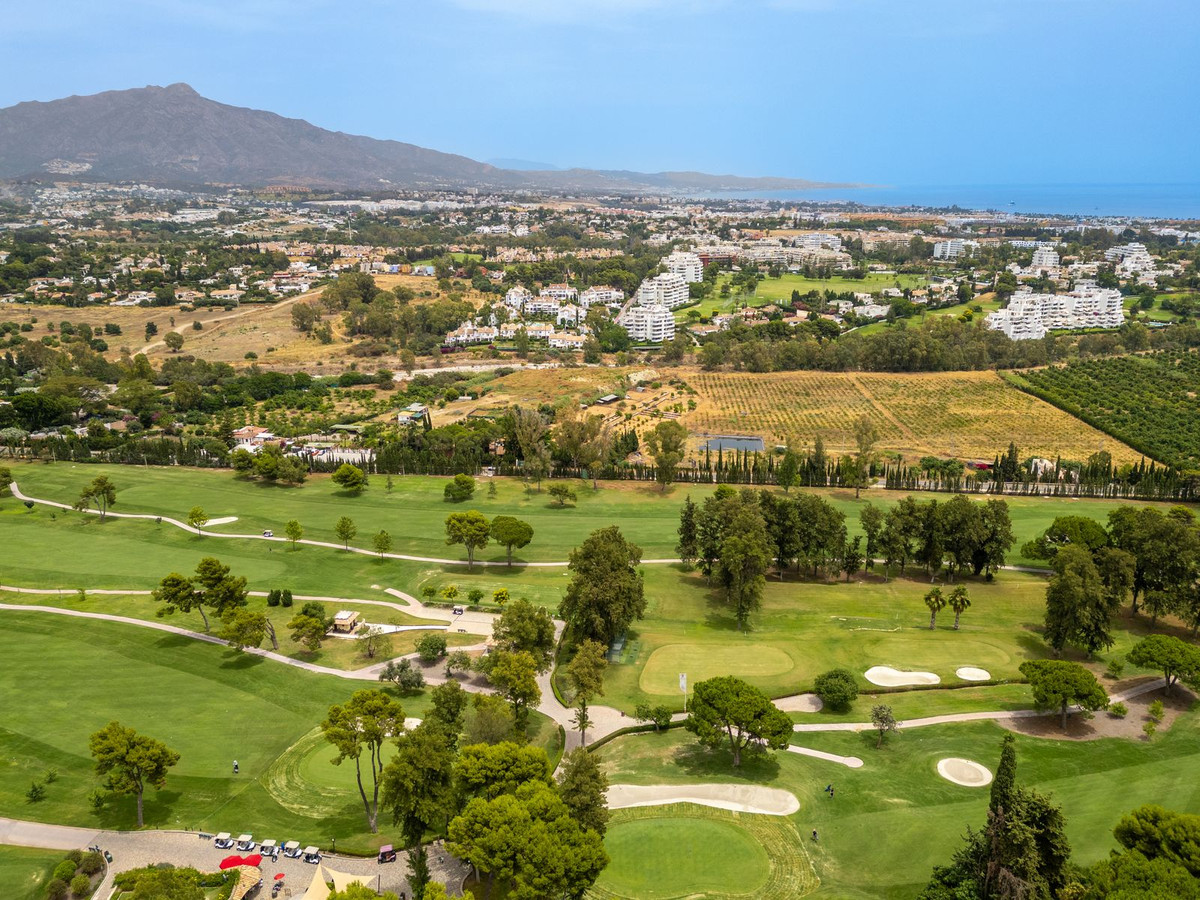 Huis te koop in Estepona | 4 slaapkamers H5427247