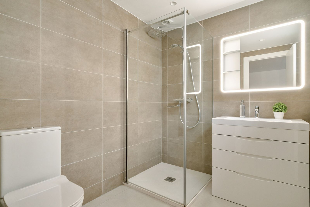 Huis te koop in Estepona | 4 slaapkamers H5427250