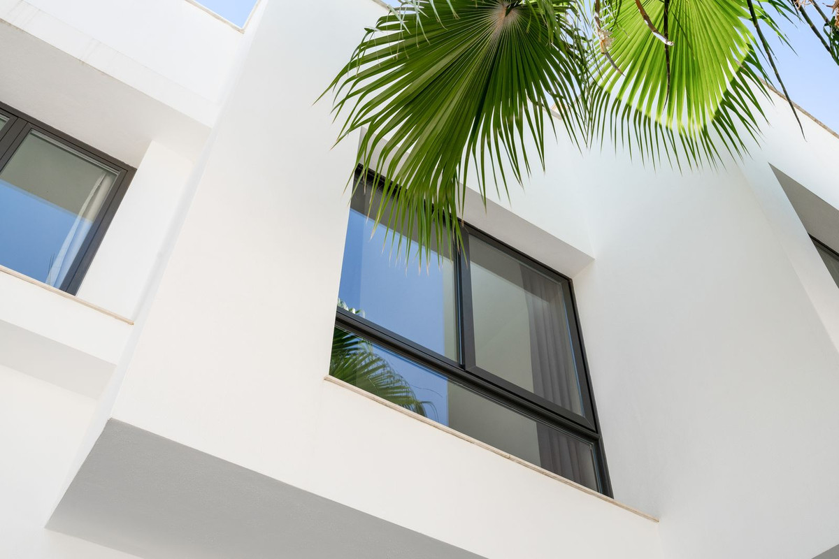 Huis te koop in Estepona | 4 slaapkamers H5427250