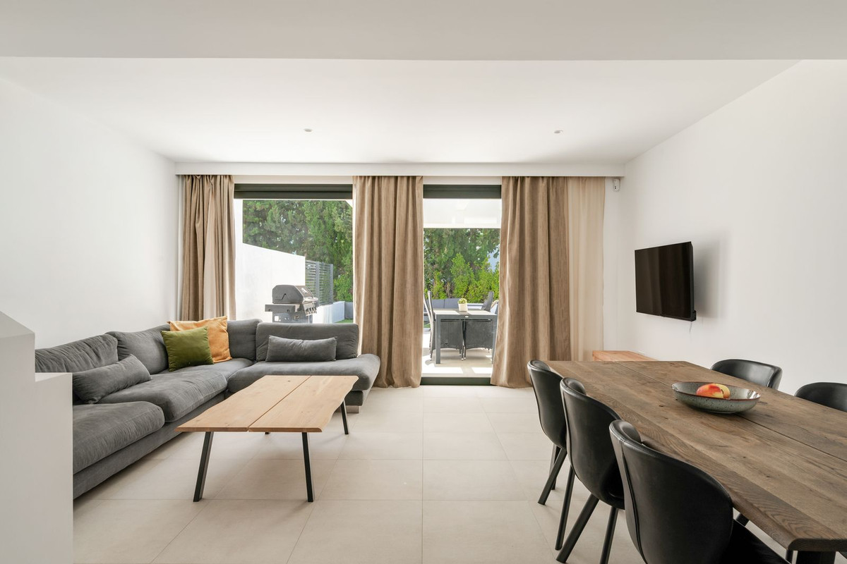 Huis te koop in Estepona | 4 slaapkamers H5427250