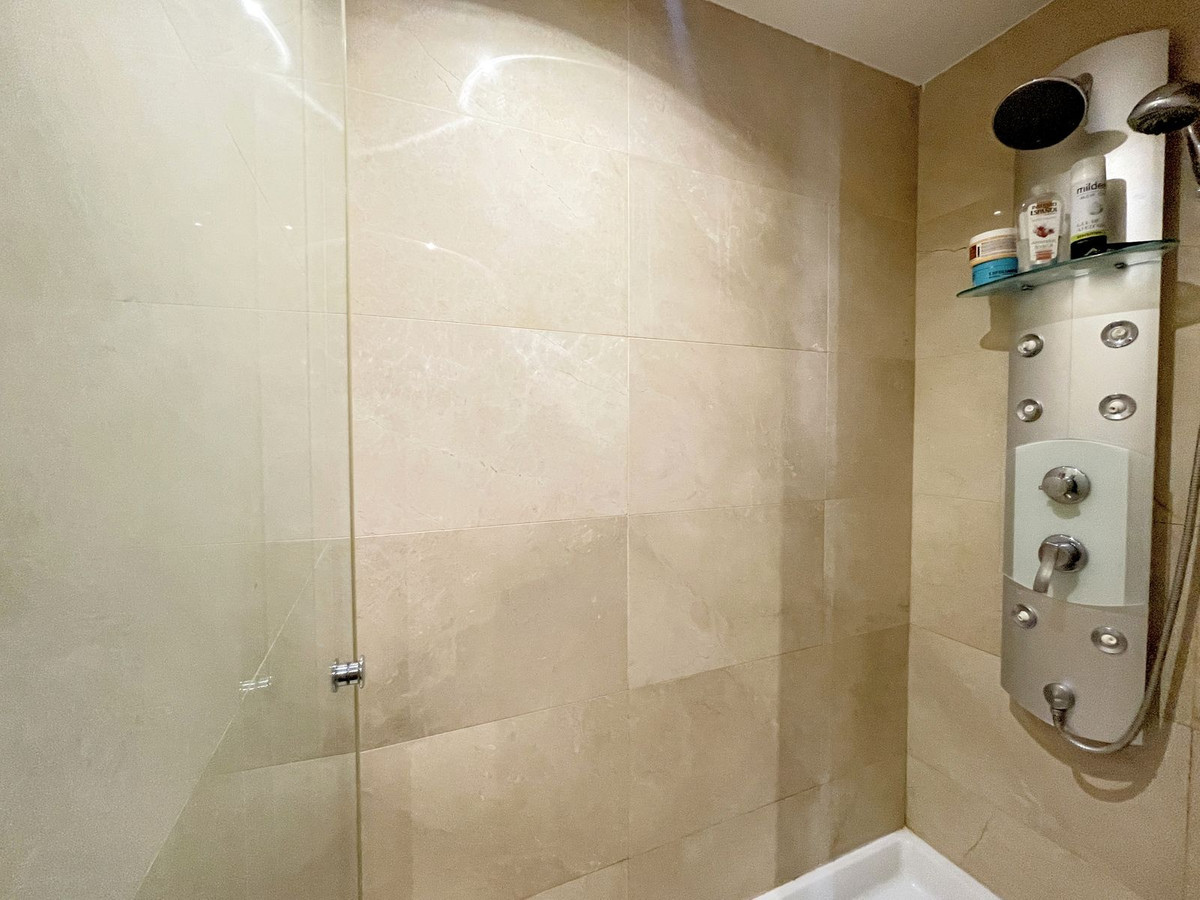 Huis te koop in Estepona | 3 slaapkamers H5427274