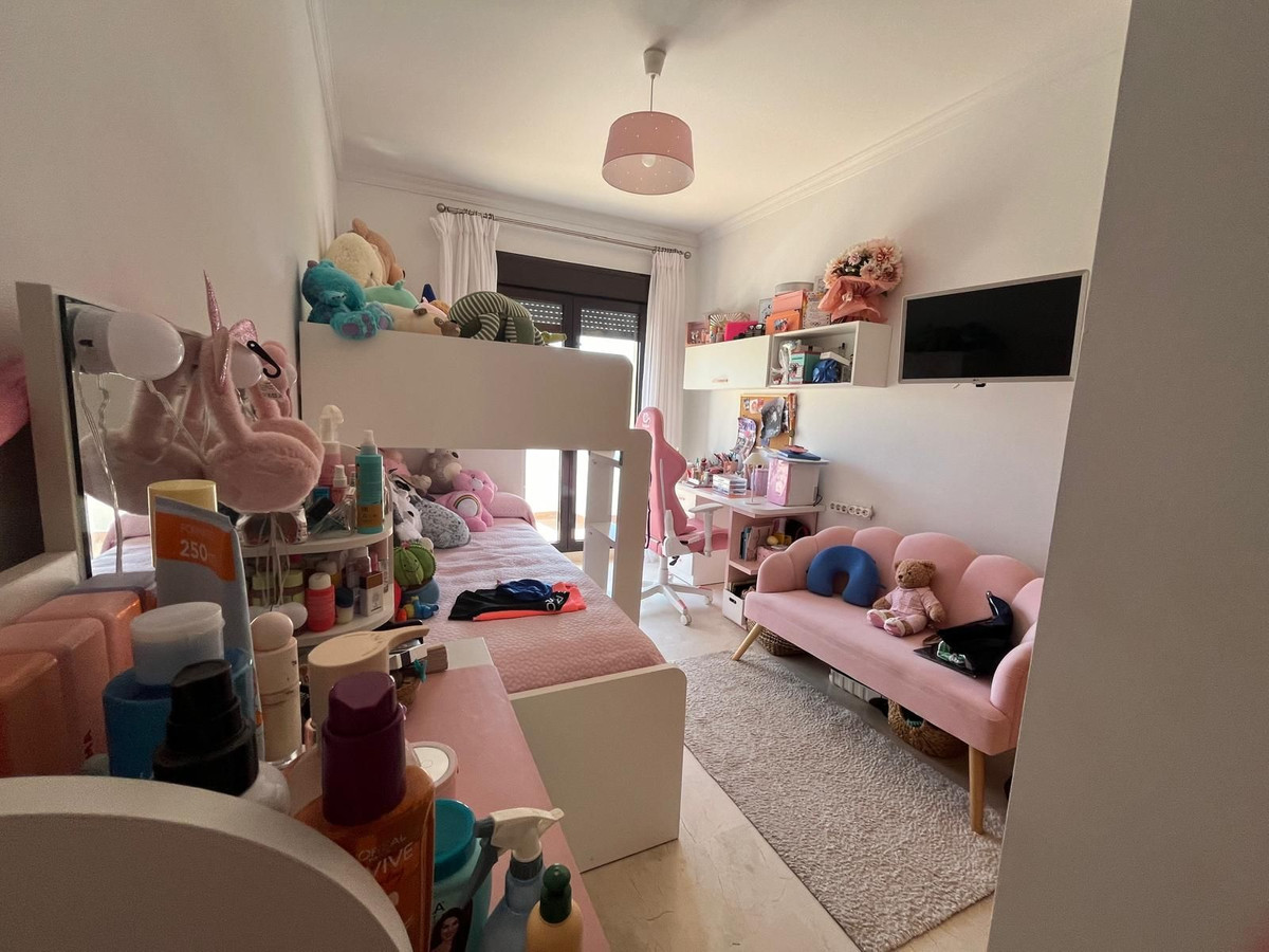 Huis te koop in Estepona | 3 slaapkamers H5427826
