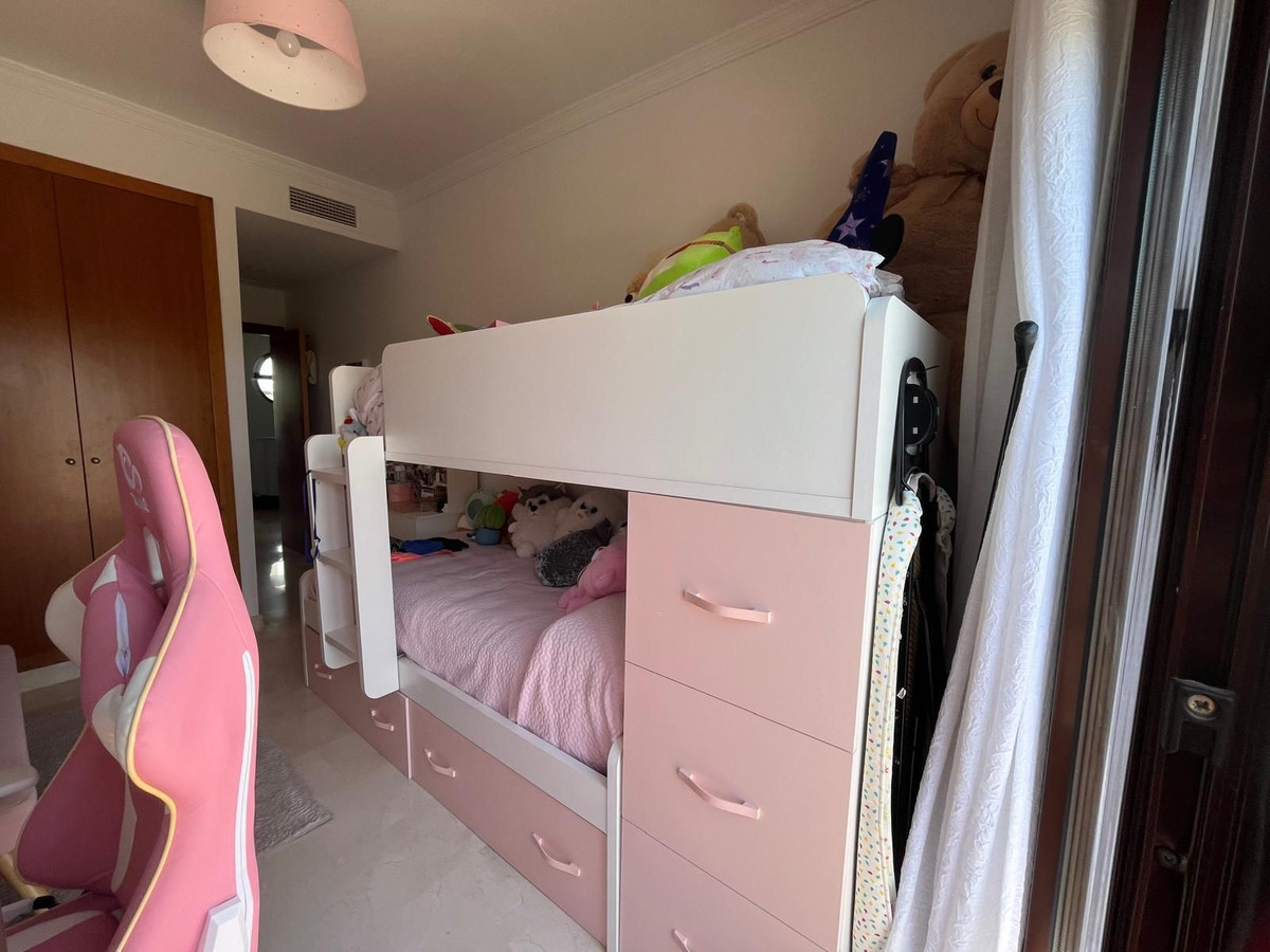 Huis te koop in Estepona | 3 slaapkamers H5427826