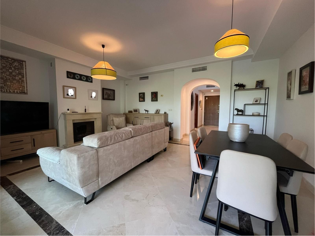 Huis te koop in Estepona | 3 slaapkamers H5427826