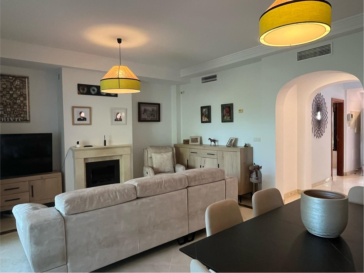 Huis te koop in Estepona | 3 slaapkamers H5427826