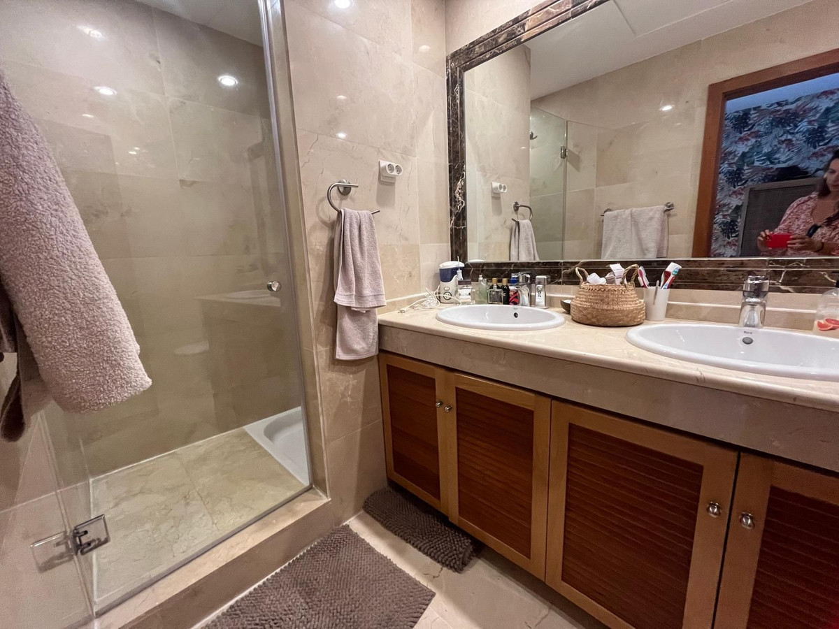 Huis te koop in Estepona | 3 slaapkamers H5427826