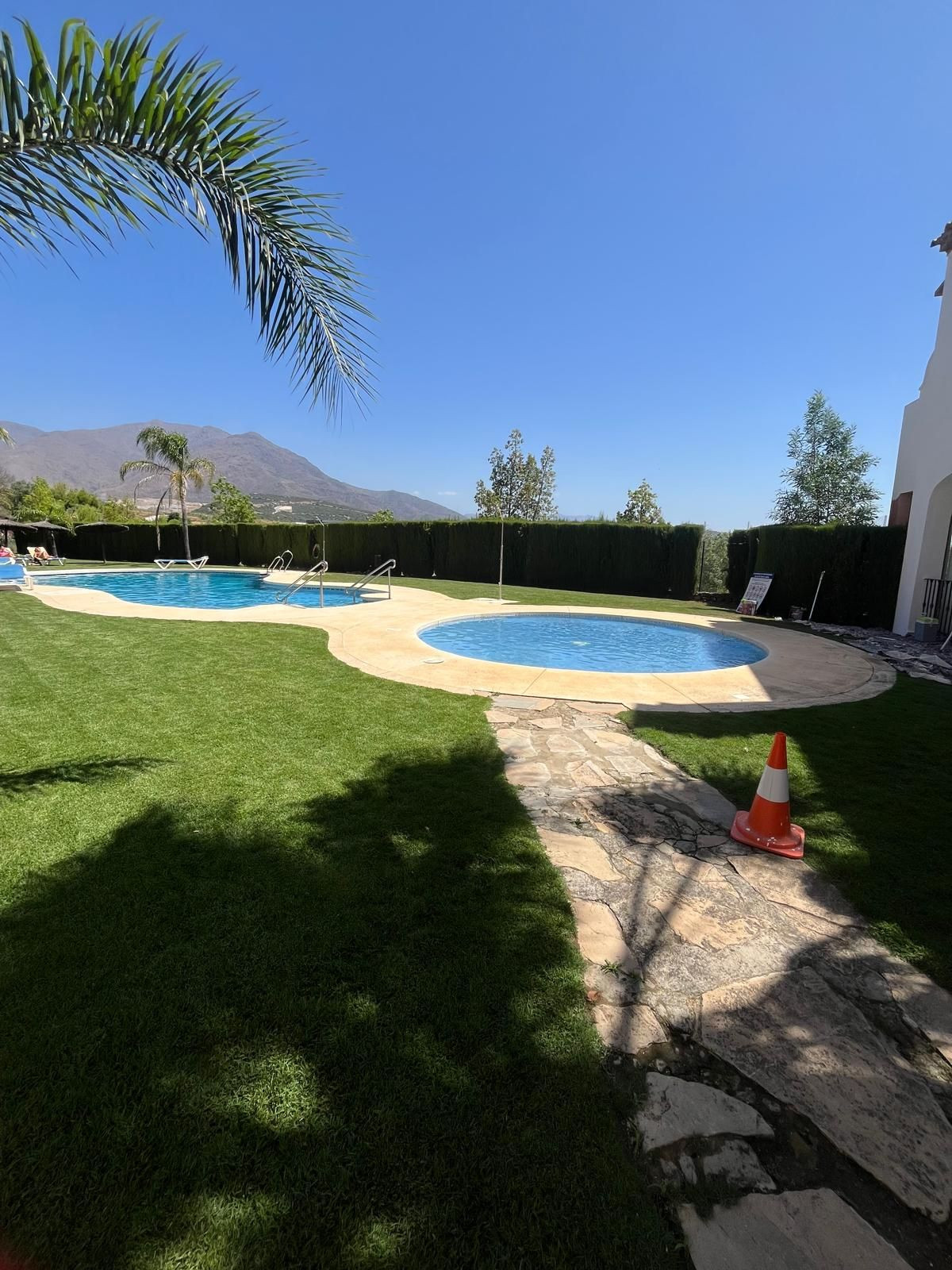 Huis te koop in Estepona | 3 slaapkamers H5427826