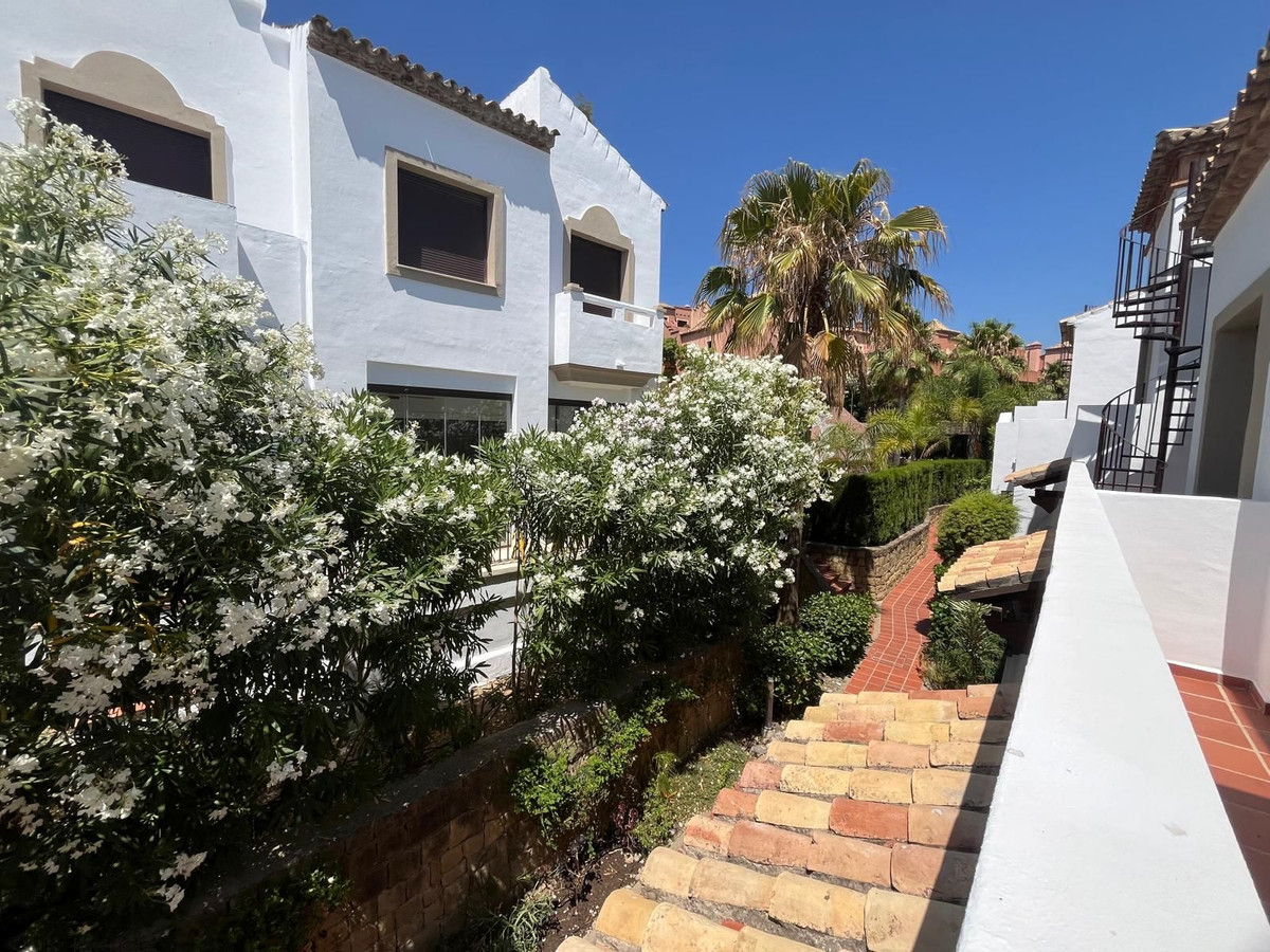 Huis te koop in Estepona | 3 slaapkamers H5427826