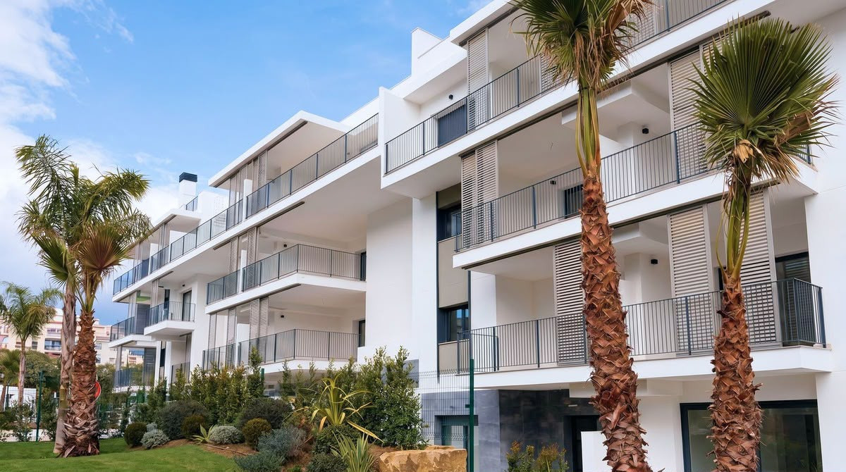 Appartement te koop in Estepona | 2 slaapkamers H5428033