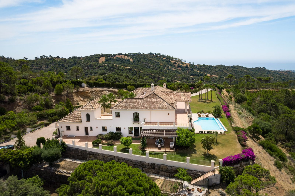 Huis te koop in Estepona | 5 slaapkamers H5429527