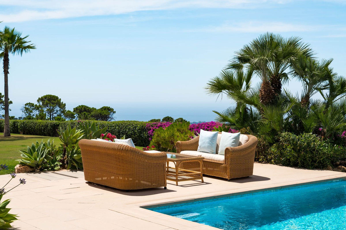 Huis te koop in Estepona | 5 slaapkamers H5429527