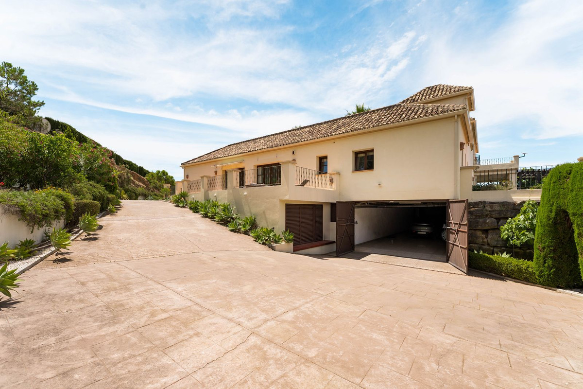 Huis te koop in Estepona | 5 slaapkamers H5429527