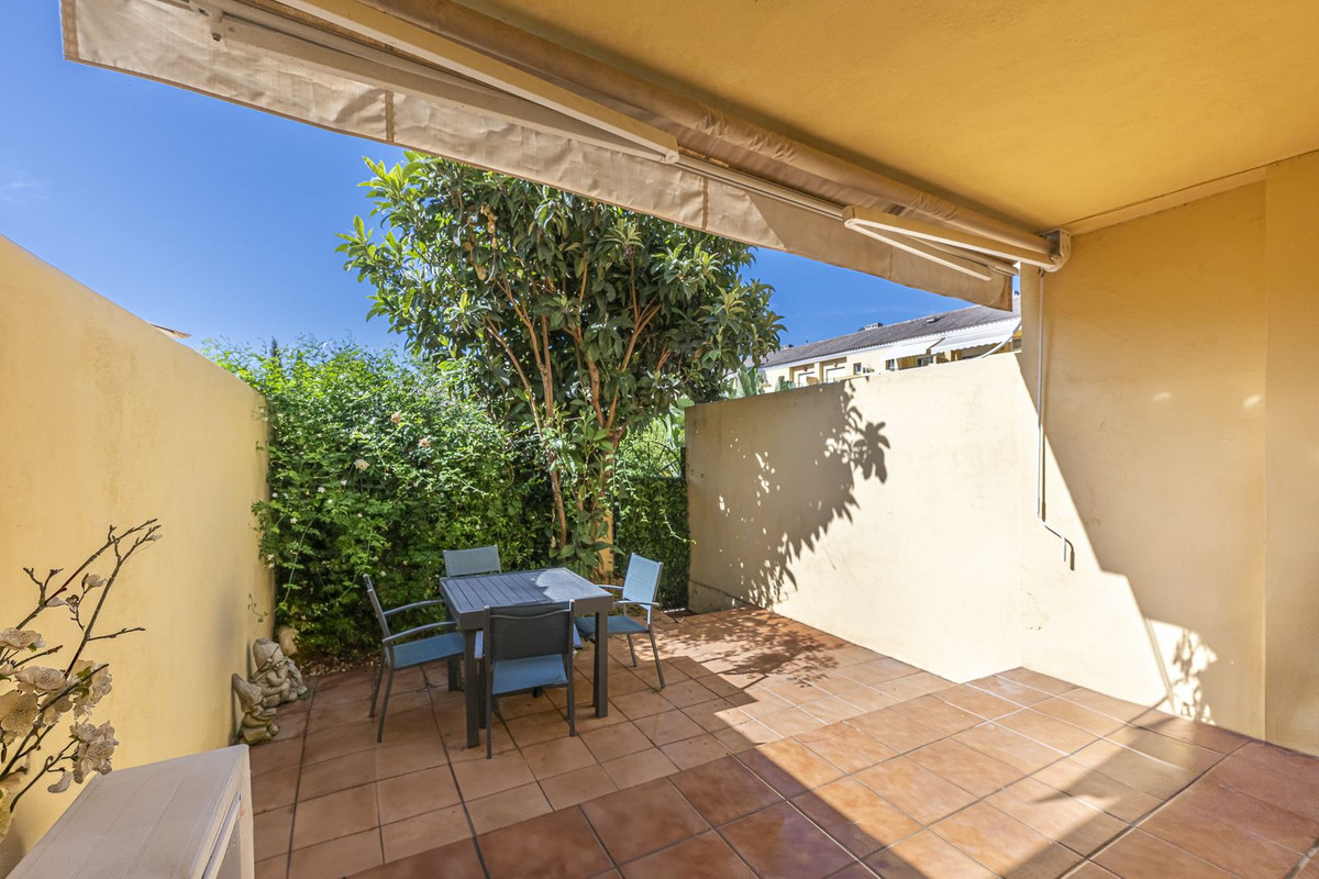 Appartement te koop in Estepona | 3 slaapkamers H5430292