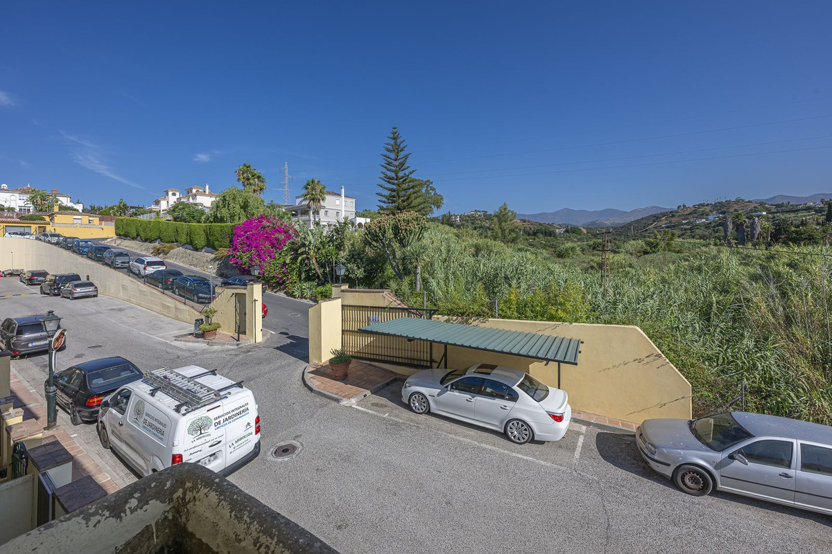 Appartement te koop in Estepona | 3 slaapkamers H5430292