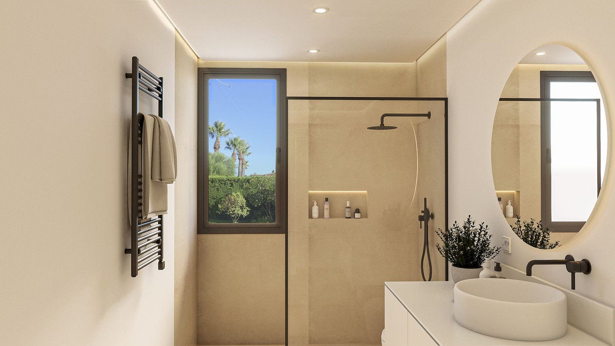 Huis te koop in Estepona | 3 slaapkamers H5430514
