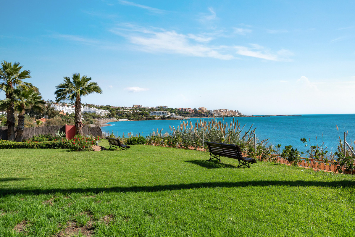 Huis te koop in Estepona | 3 slaapkamers H5431387
