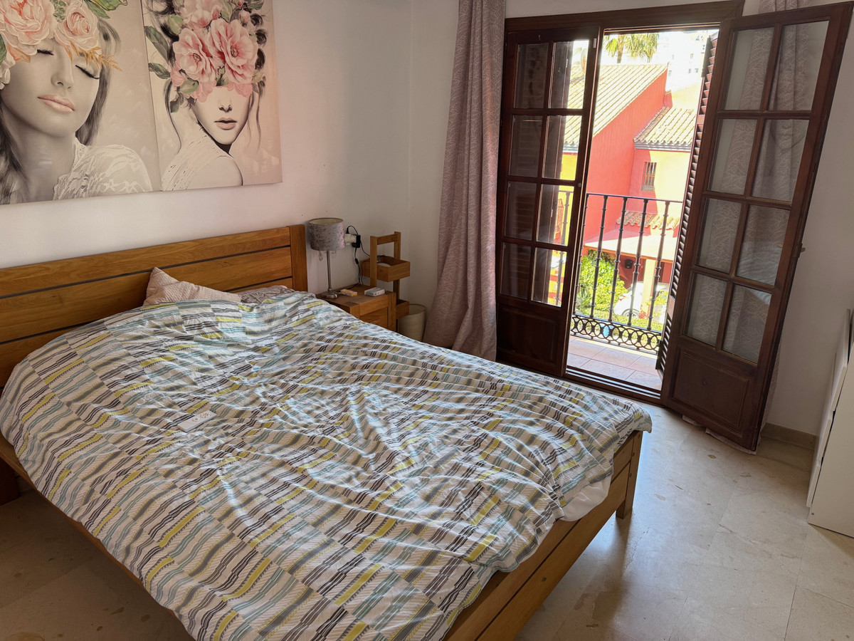 Huis te koop in Estepona | 3 slaapkamers H5431387