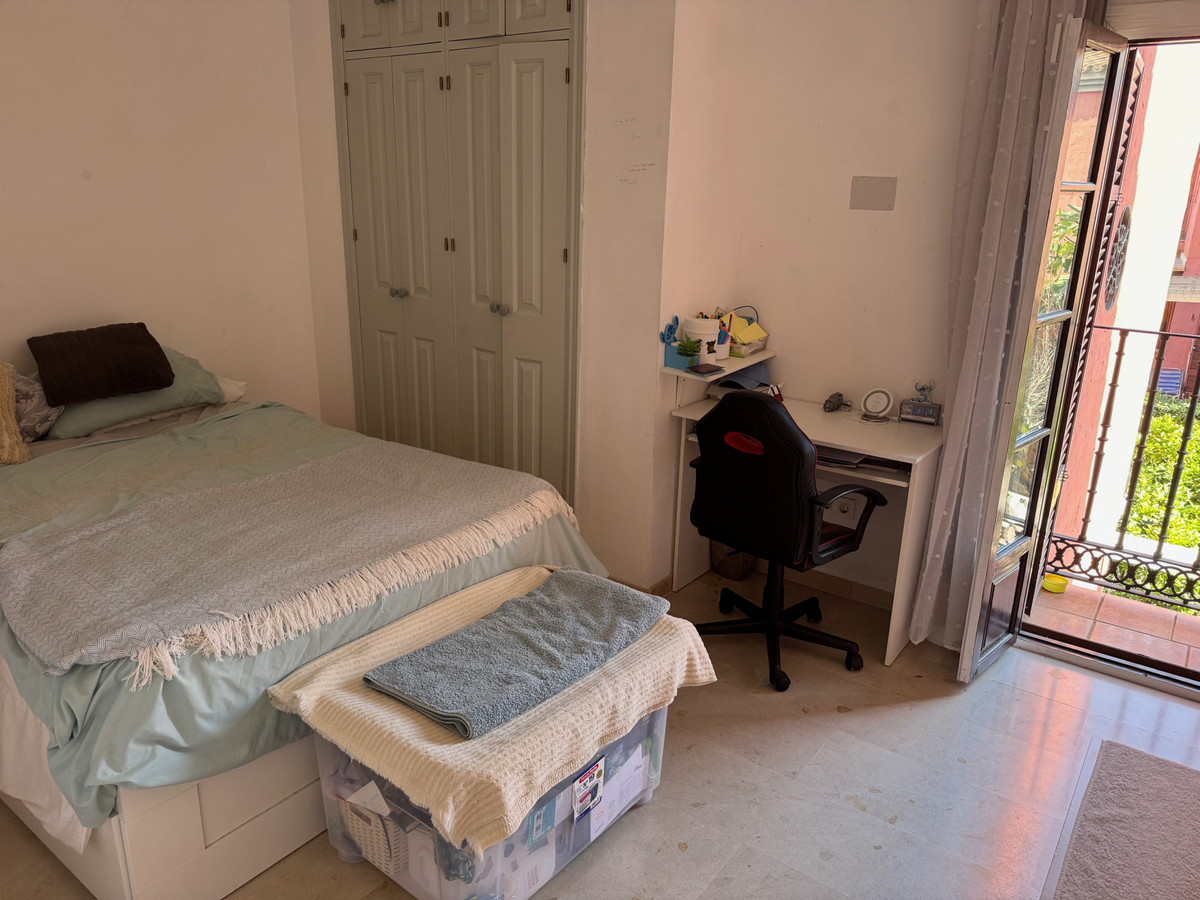 Huis te koop in Estepona | 3 slaapkamers H5431387