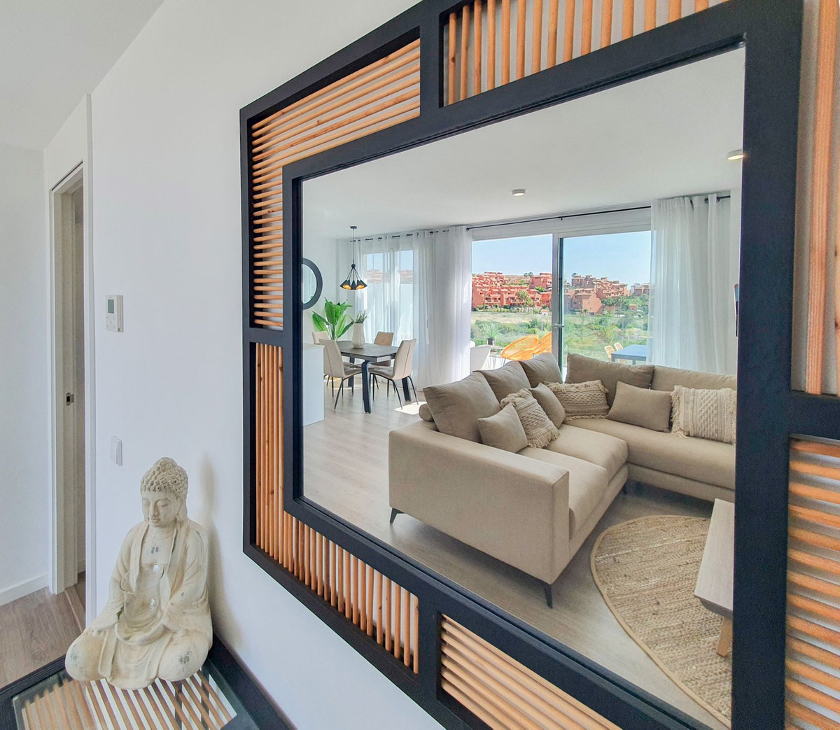 Huis te koop in Estepona | 2 slaapkamers H5432206