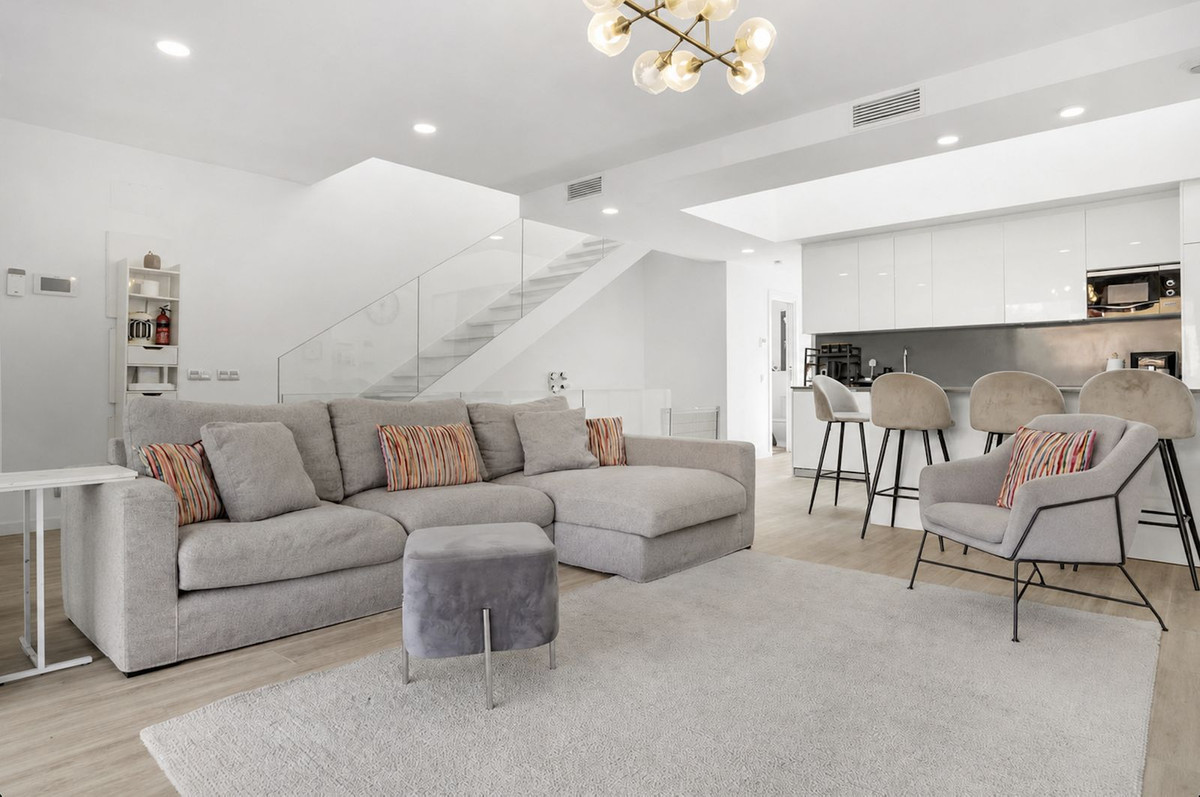 Huis te koop in Estepona | 4 slaapkamers H5433112
