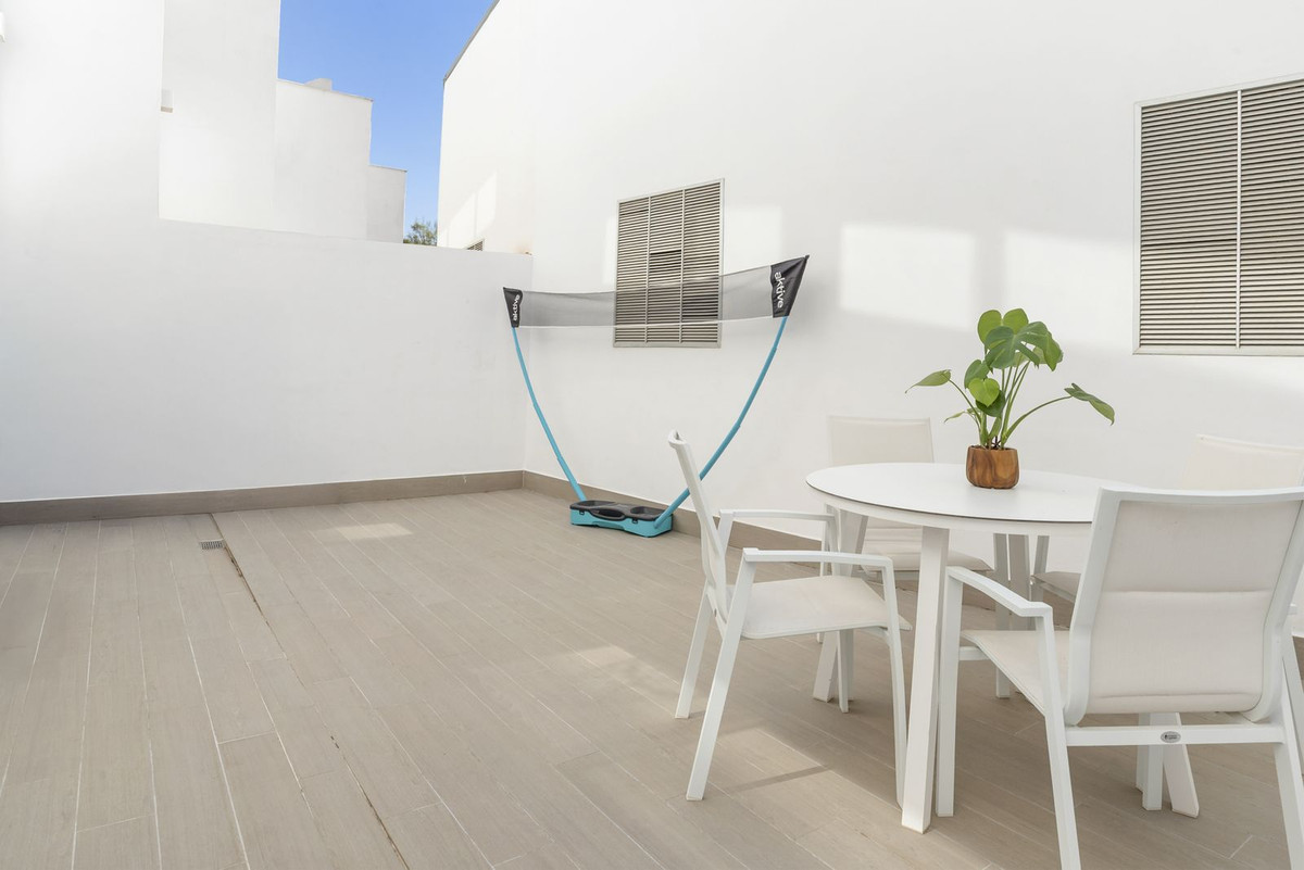 Huis te koop in Estepona | 4 slaapkamers H5433112