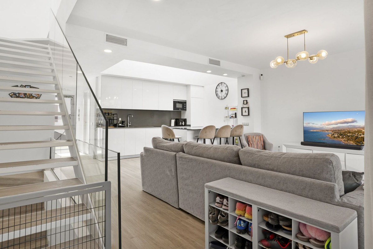 Huis te koop in Estepona | 4 slaapkamers H5433112