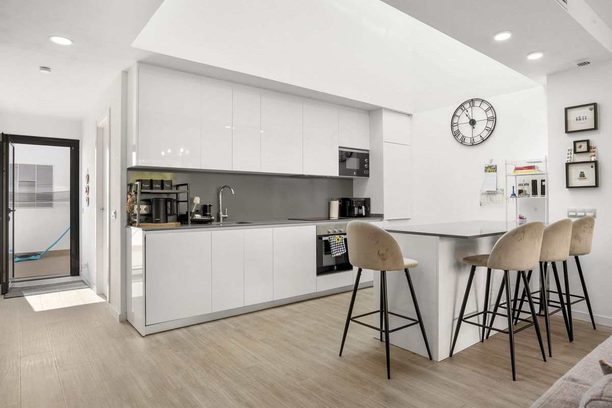 Huis te koop in Estepona | 4 slaapkamers H5433112
