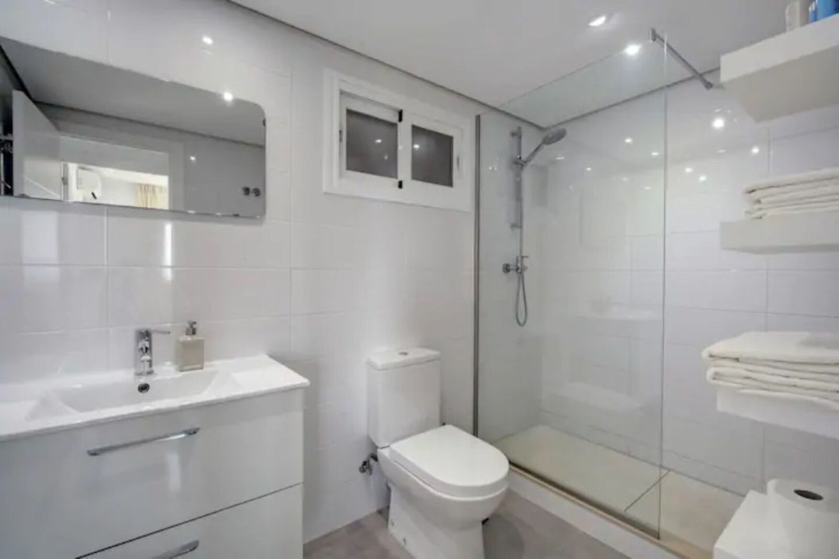 Appartement te koop in Estepona | 1 slaapkamers H5433664