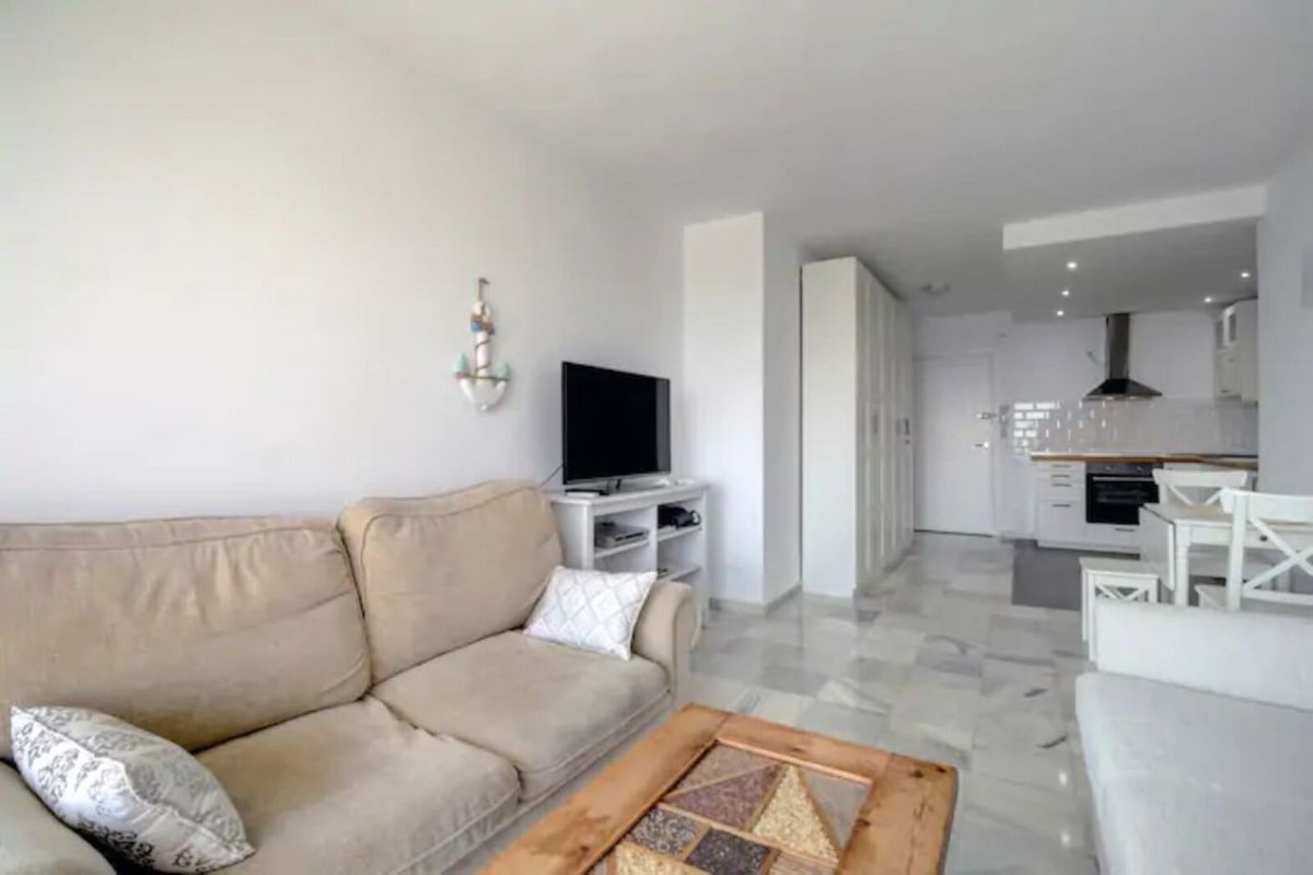 Appartement te koop in Estepona | 1 slaapkamers H5433664