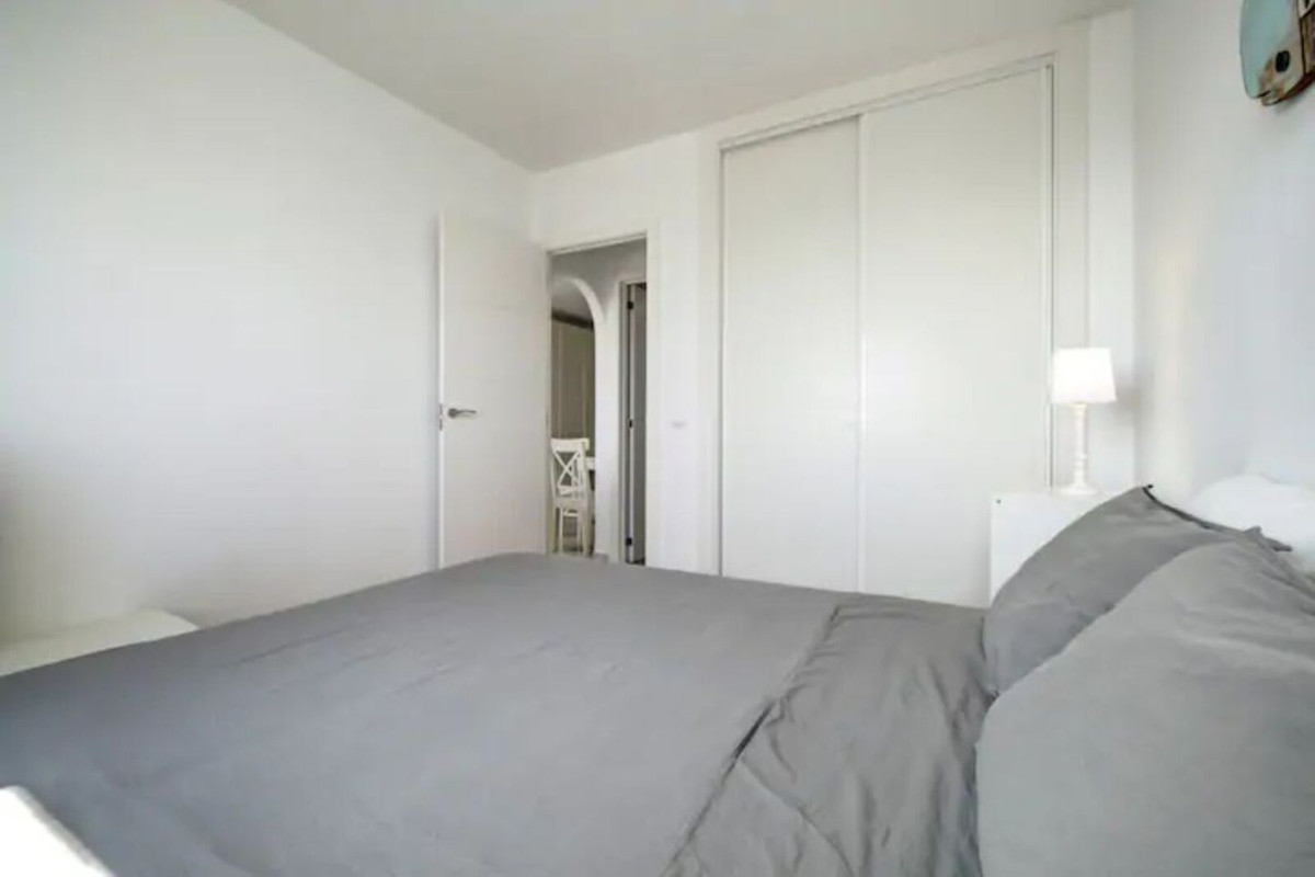 Appartement te koop in Estepona | 1 slaapkamers H5433664
