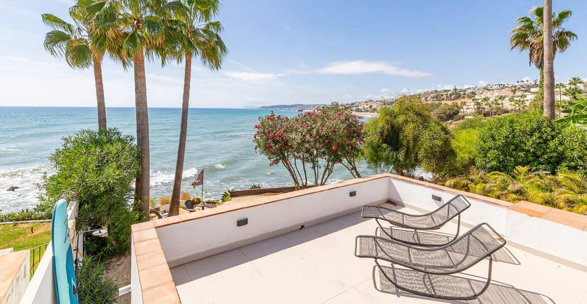 Huis te koop in Estepona | 6 slaapkamers H5433727