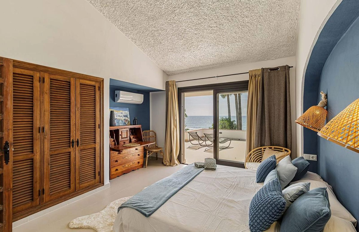Huis te koop in Estepona | 6 slaapkamers H5433727